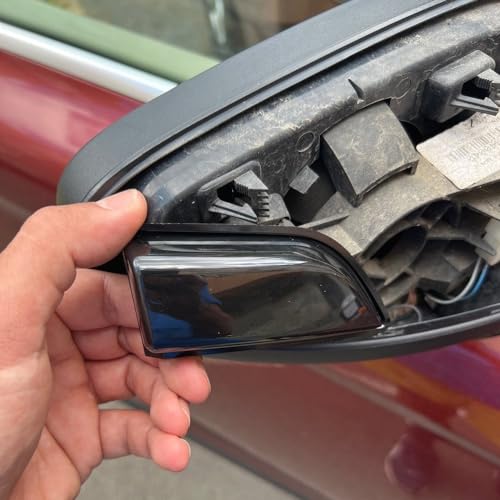 Intermitentes dinámicos LED evitan puntos ciegos en retrovisor de Volvo XC60 3