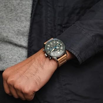 avii様　　おまとめ４点 AVI-8 Relógio masculino 43,5 mm Hawker Hurricane Carey Dual Time