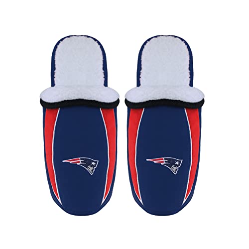 Image of FOCO NFL Mens Football Team Logo Moccasin Slippers Shoes