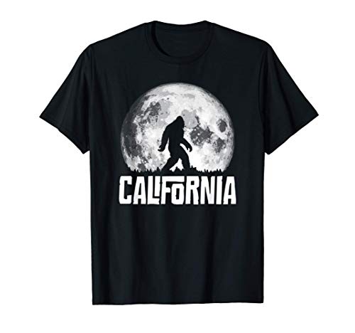 California Bigfoot Vintage Full Moon Retro Squatch T-Shirt