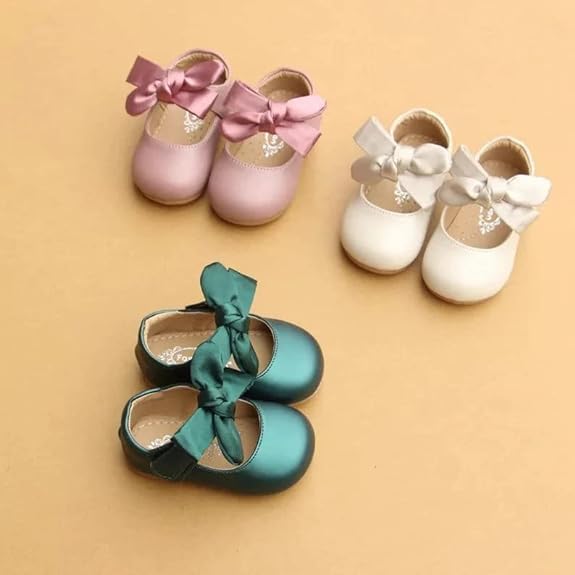Baby Classics Pre-Walker Shoes Girl's Bow Mary Jane Flats - Cat & Jack