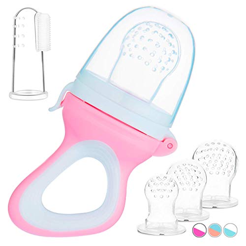 Fruchtsauger Baby & Kleinkind + 3 Silikon-Sauger in 3 Größen + 1 Baby-Zahnbürste Gratis - Zahnungshilfe Baby Schnuller Beißring Obstsauger Gemüse Brei Beikost (Rosa/Weiss) Cover
