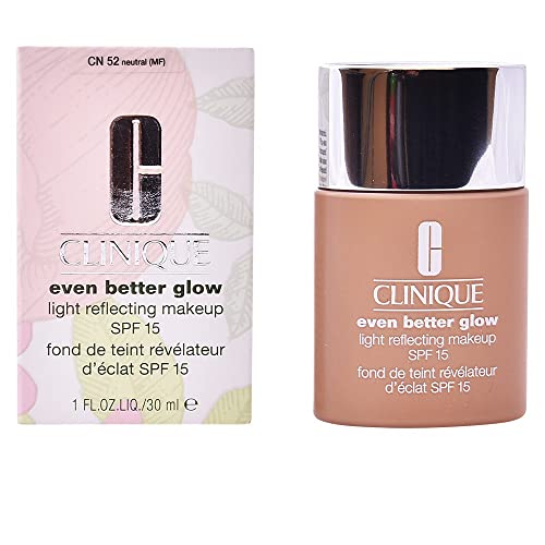 Clinique Even Better Glow SPF15 Fondo de Maquillaje Tono Neutral - 30 ml