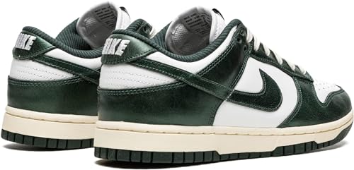 White / Pro Green / Coconut Milk Nike WMNS Dunk Low3