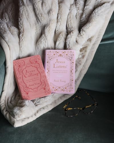 Image of Jesus Calling, Pink Leathersoft, with Scripture References: Enjoying Peace in His Presence (A 365-Day Devotional)
