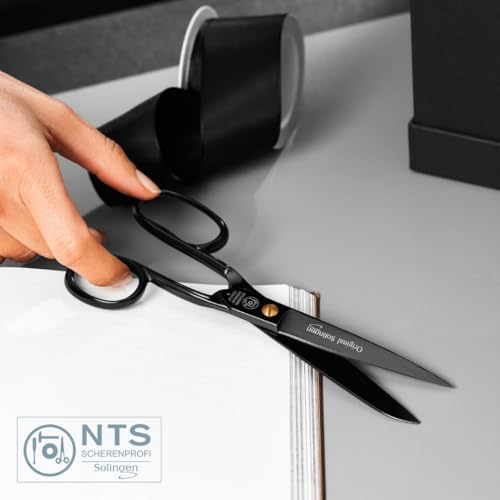 NTS-Solingen Schere aus der BLACK EDITION | Küchenschere | Allzweckschere | Haushaltsschere | 18 cm - 7,0' | Edel Schwarz Brüniert | Super Scharf | Hergestellt in Solingen