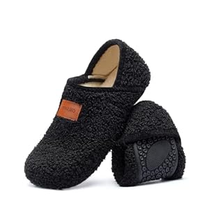 Slippers for Women Men House Socks Shoes with Non-Slip Rubber Sole Fuzzy Fluffy Lining Slip-on Indoor Outdoor Jogging Yoga Dancing Walking Lightweight Unisex