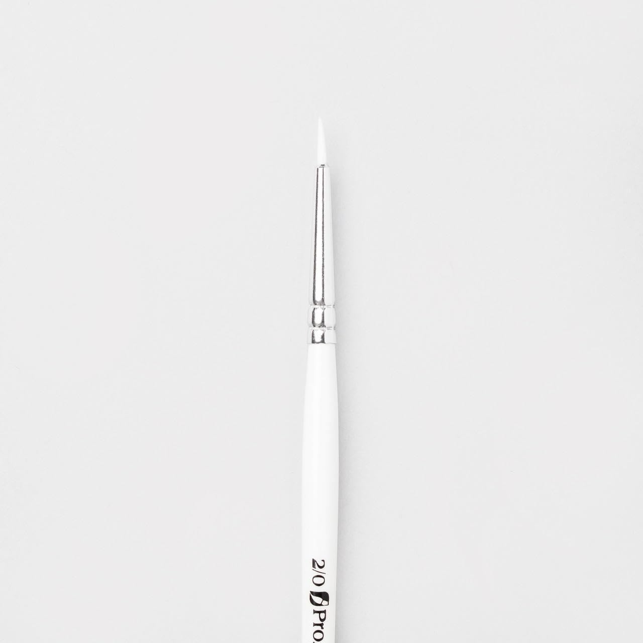 Pro Arte Series 31 Polar Round Tip Brush No 00 - Made In England