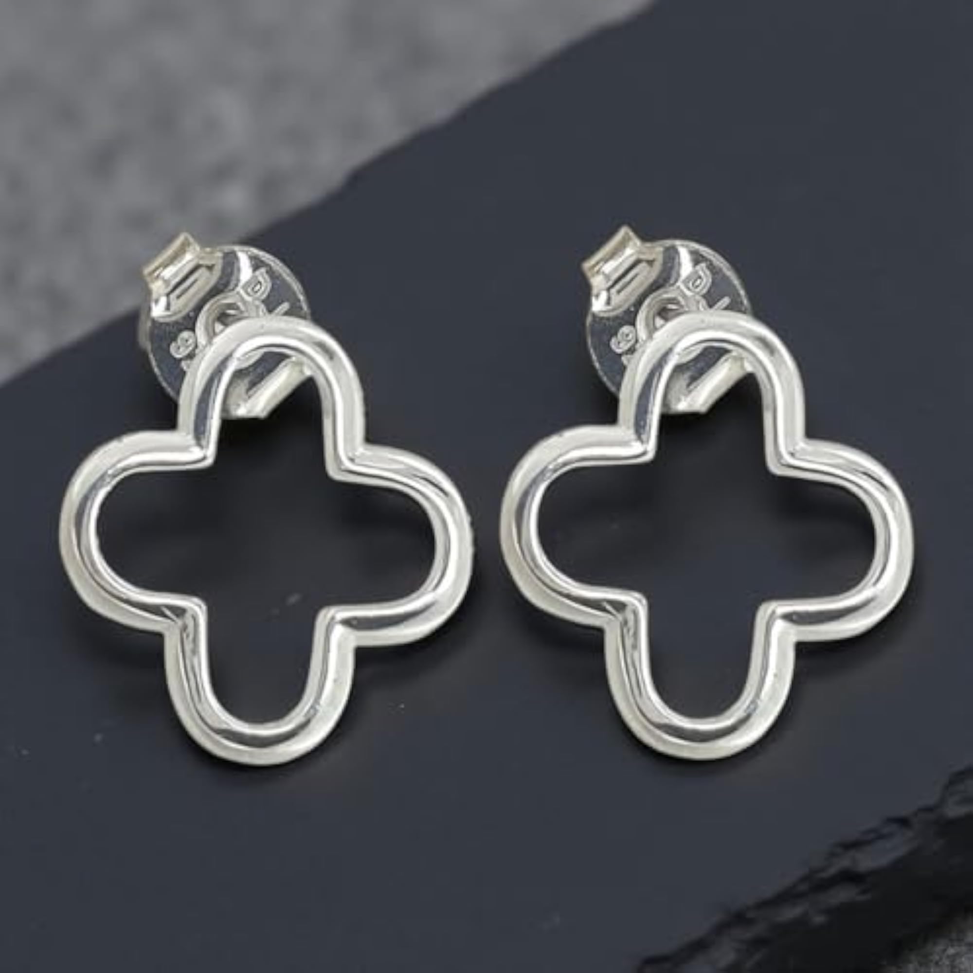 Women's 925 Sterling Silver Lightweight Designer Stud Earrings