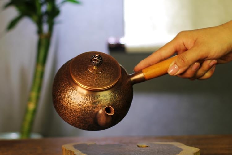Miniatura 3 de Kunwu Hervidor de cobre hecho a mano con mango lateral pequeña tetera de cobre Hervidor de cocina Tetera 0.059 in de espesor 100% cobre puro hecho a