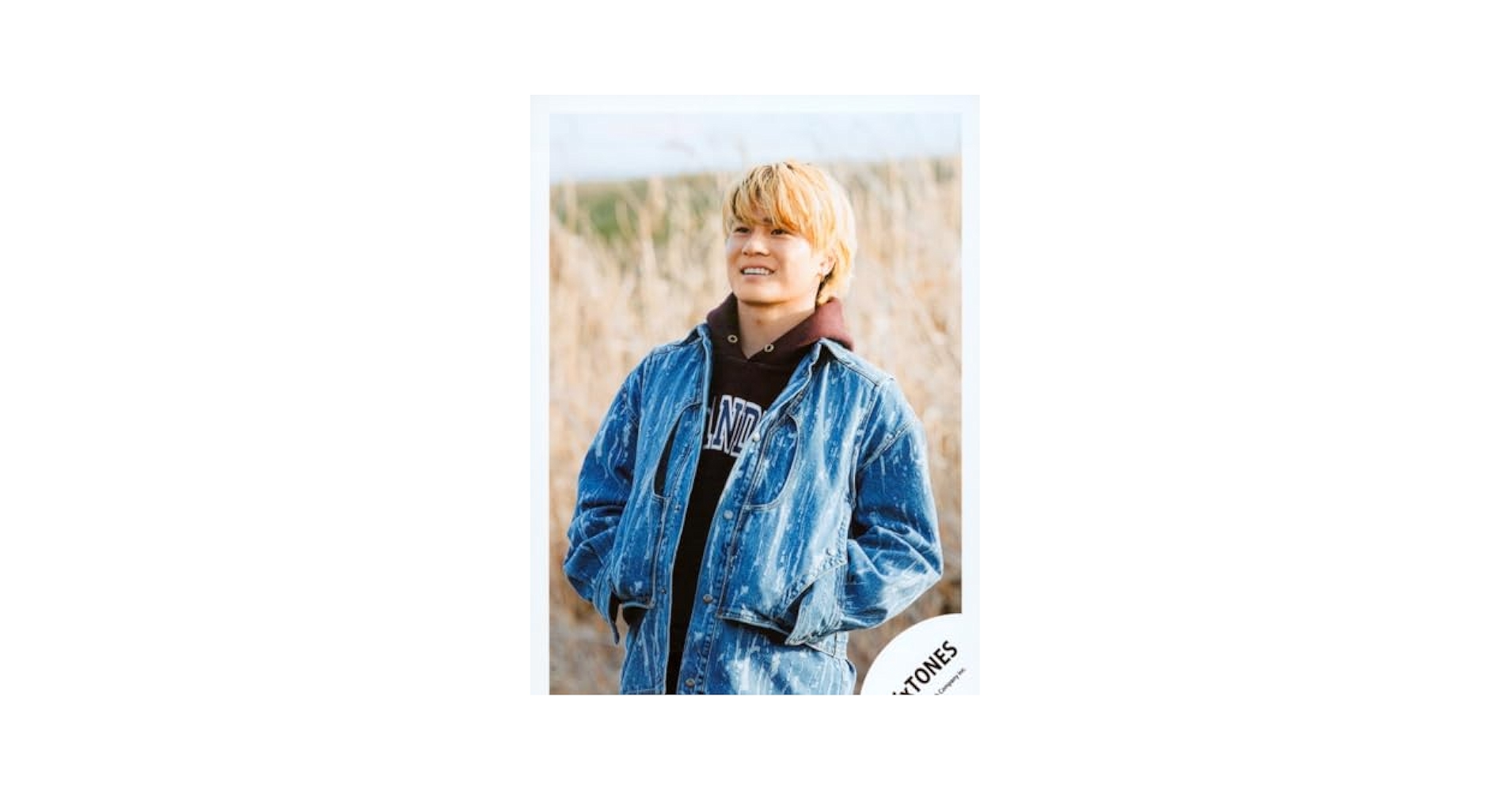 Amazon.co.jp: Six TONES 公式 生 写真（森本慎太郎）ST01524