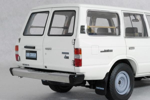 Amazon.co.jp: 1/18 ランド クルーザー60 / ホワイト 京商ミニカー