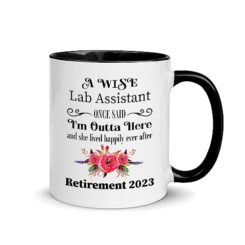Retirement Gifts for Lab Assistant -I'm Outta Here Mug for Women Female Technician Laboratory Medical Tech Research Phlebotomist - Her Cute Retired Party Cute Happy Retirement 2023