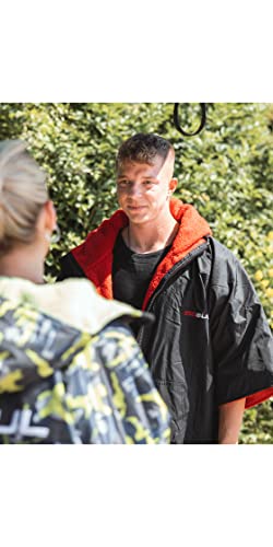 Change Robe Poncho or Changing Robe Towel for Beach Watersports & Surfing - Evorobe - Black Red - Thermal Warm Heat2