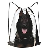 🏊 Hochwertiges Material: Diese Sporttasche mit Kordelzug aus hochwertiger wasserdichter Wabengitter-Polyesterfaser ist kratzfest und kann lange verwendet werden. Mit dem Kordelzug können Sie Dinge schnell aufbewahren und problemlos ein- und ausziehen.