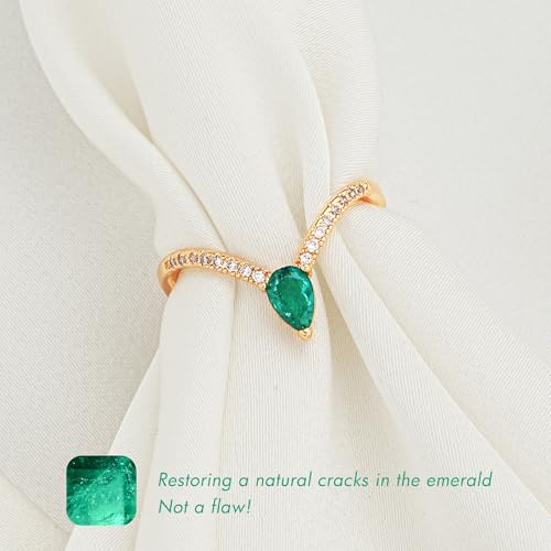Valloey Rover Remerald Rings for women 14K Gold Plated Dainty Fake Emerald Cut Rings for Women Cubic Zirconia Fake Engagement Rings Cute Green Ring for Women Gold Jewelry Trendy Size 6-84