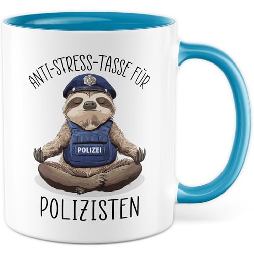 Polizei Tasse mit Spruch &ndash; Geschenk Anti-Stress-Tasse f&uuml;r Polizisten &ndash; Kaffeetasse 330ml aus Keramik &ndash; Beamter, Stress, B&uuml;ro, Geschenkidee &ndash; Kaffee-Becher