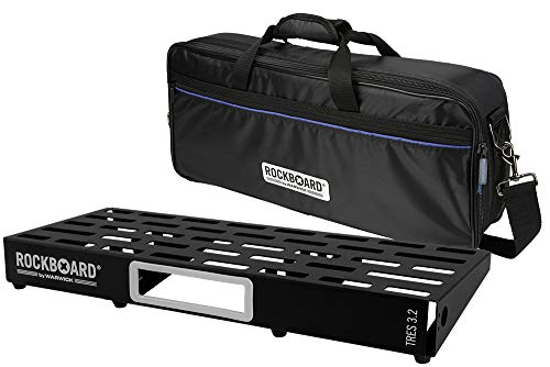pedalboard with gig bag RockBoard TRES 3.2 (23,5 x 59,7 cm), con Pro GigBag