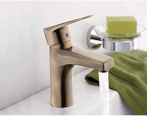 Robinetterie de lavabo rétro en bronze pour rénovation de salle de bain