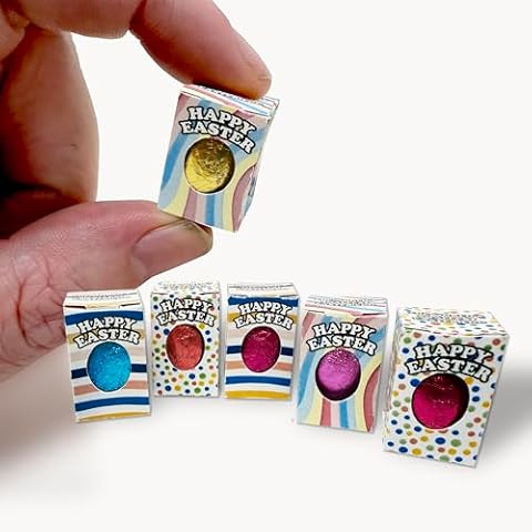 World's Smallest Pack of Miniature Easter Eggs Cover