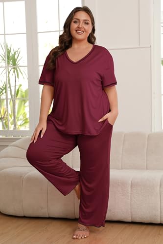 Image of Vozanet Women's Plus Size Pajama Sets Short Sleeve Long Pants Solid Color with Piping Trim Elegant Loungewear Cozy Sleepwear