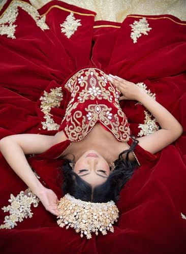 Mauuwy Off Shoulder Gold Lace Quinceanera Dresses Puffy Velvet Prom Dresses Long Ball Gown Beaded Tiered Sweet 16 Dresses4