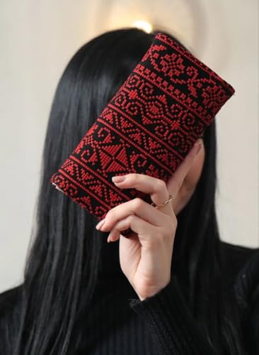 Sophisticated Large Embroidered Wallet – Spacious Women's Clutch with Elegant Stitching, Zipper Closure & Durable Design – Stylish Accessory for Cards, Cash & Essentials3