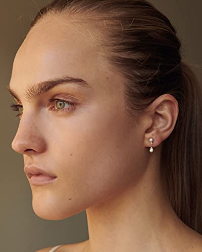 Dangling Solitaire Diamond Drop Earrings