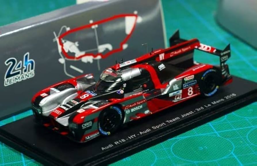 1/18 Audi R18 2016 ７号車 スパーク 週末価格❗️ 1/18 Audi R18 2016 7号車 スパーク 週末価格❗️ 1/18 Audi R18 2016
