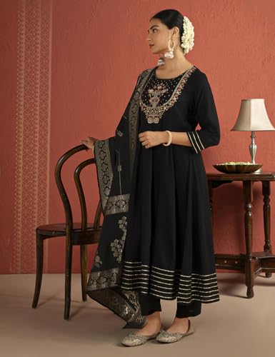 Image of Kaari Women's Embroidered Kurta Set with Dupatta - Festive Kurta Set for Women Polyester Blend