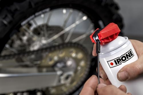 IPONE - Grasso per Catene Moto su Strada X-trem - Bottiglia Spray con Diffusore Multiposizione da 250 ml - 800 km di Durata - Getto preciso, Senza Schizzi - 4