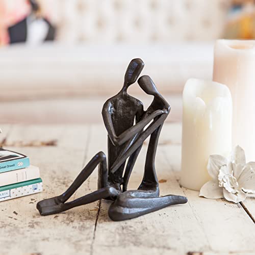 Escultura de Pareja Abrazándose de Hierro Fundido miniatura 4