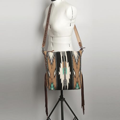 American Darling Women's Saddle Blanket Leather Messenger Bag4