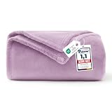 WAVVE Kuscheldecke Lila Decke – Flauschige Fleecedecke 150x200 cm, Warme Sofadecke und Wohndecke, Weicher Sofaüberwurf XL für Couch und Bett