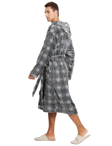 Yoimira Mens Robe with Hood Cozy Fluffy Robe for Men Luxury Hooded Plush Fleece Bathrobe for Winter2