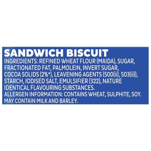 Image of Cadbury Oreo Vanilla Flavour Creme Sandwich Biscuit Mega Family Pack, 876.75 g