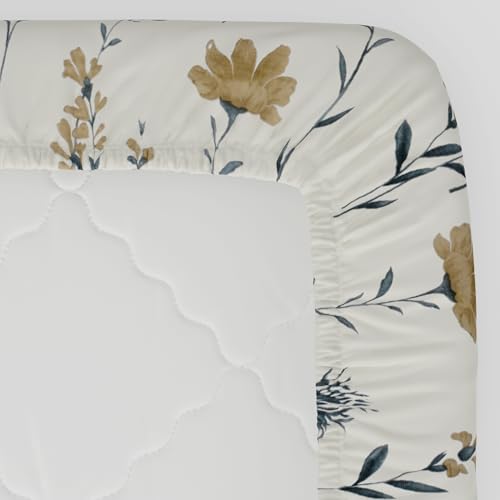 Image of HUESLAND by Ahmedabad Cotton 144 TC Cotton Elastic Fitted Bedsheet King Size with 2 Pillow Covers | 72 x 78 inches
