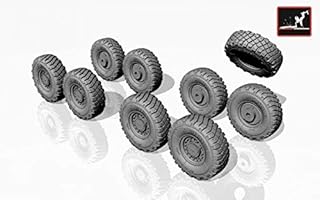 Armory AC7300-1/72 LAV-25 Series Wheels w/ 325/85 R16 XML Tires for Model kit