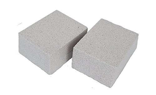 KP Solutions 2 Pack Grilling Stone Cleaner 100% Ecological Odorless Griddle Cleaner Handheld Non Slip Grip De-Scaling BBQ Block Construction | Removes Encrusted Greases, Stains, Residues, Dirt & More