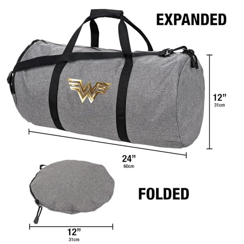 Wonder Woman 1984 Golden Logo Lightweight Duffel Bag for Sports and Gym Packable for Travel3