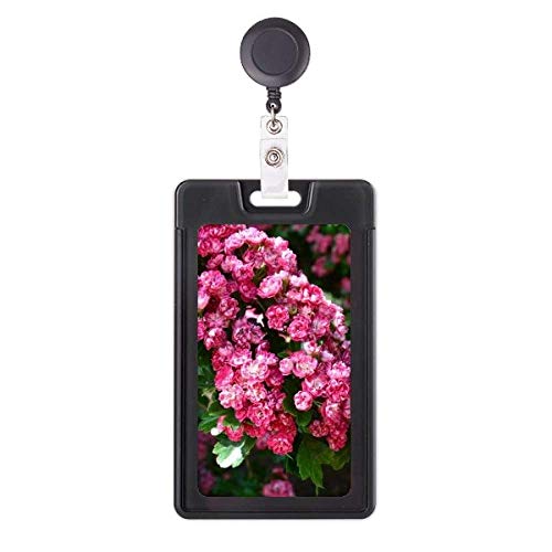 Étui rétractable pour badge avec un joli motif de fleurs roses et de délicates feuilles vertes