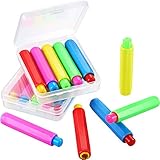 Ajuste para: el tamaño de estos clips de tiza mide aprox. 9.5 x 1.6 cm/ 3.7 x 0.62 pulgadas, y son adecuados para calks de 9.5 a 10 mm, para instalar fácilmente la tiza presionando el botón superior e insertando las tizas en la parte inferior, también pueden ajustar la longitud de escritura adecuada de la tiza