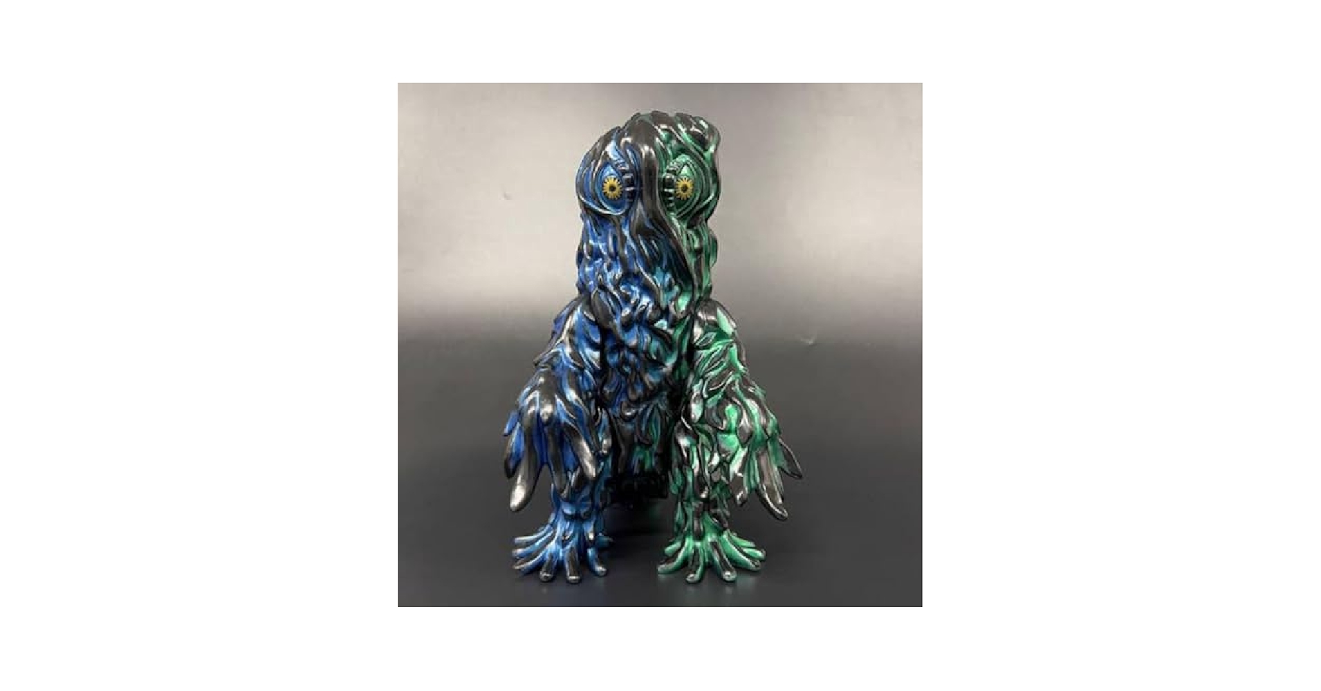 マルサンヘドラ 吉坂隆 2023 マルサンヘドラ painted by 吉坂隆 2023 Green & Bule Metallic