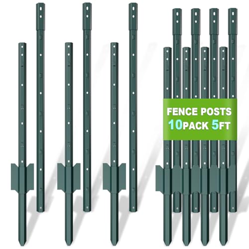 Baococo green 5-foot fence posts with U-groove locks, staged in front of a fence line — the pro-oriented alternative for pulling wire tight