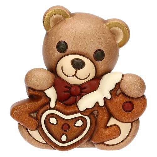 L'icona del famoso Teddy firmato THUN è pronto a festeggiare l'inizio di un nuovo anno pieno di meraviglie Con il suo sguardo dolce e il messaggio 