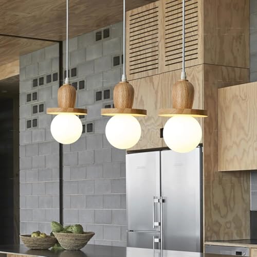 Lámpara de techo pequeña de madera para iluminar espacios reducidos con encanto 3