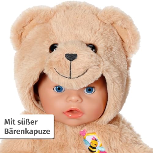 Baby Born Bär Kuschelanzug 43cm, Strampelanzug mit Kapuze und Ohren in Teddy-Optik für 43 cm Puppen, 836088 Zapf Creation