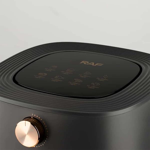 Close-up of RAF R.5233 Air Fryer digital control panel