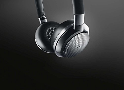 Product Image 1: Philips NC1 Noise Cancelling Headphones 40-mm Drivers losed-Back