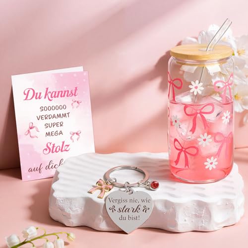 Giftota Geschenkset für Frauen – Glücksschwein Self Care Wellness Geschenkbox mit Schleifen-Glasbecher & Duftkerze – Geburtstagsgeschenk für Freundin, beste Freundin, Schwester – Geschenkidee Frauen